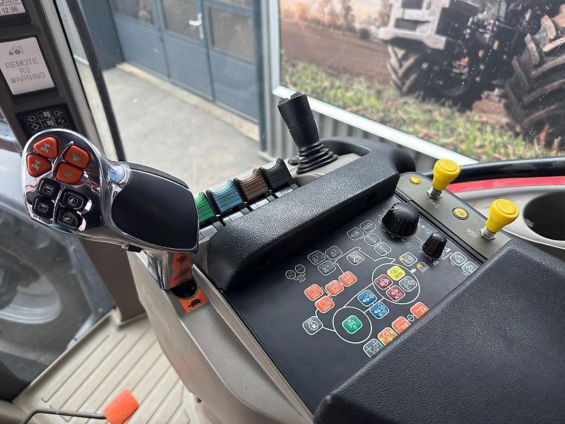 Case-IH-Maxxum-145-AD8-60709101