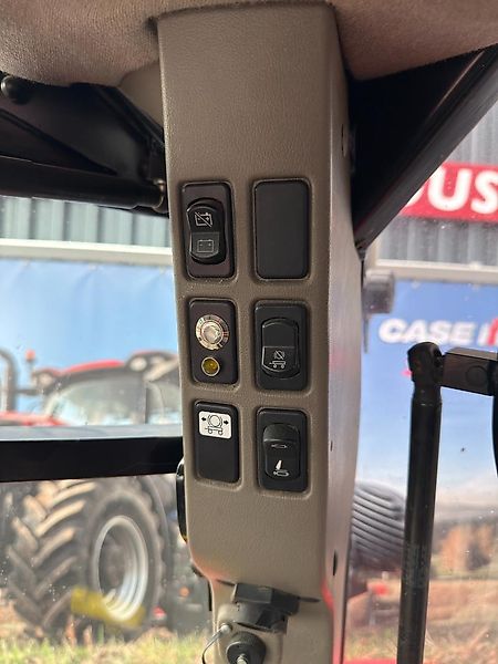 Case-IH-Maxxum-145-AD8-60709103