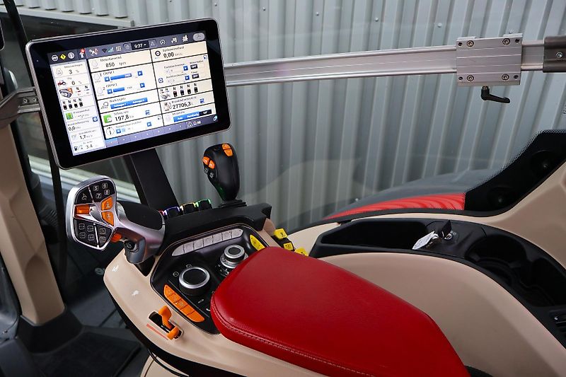 Case-IH-Optum-300-Cvx-57522620